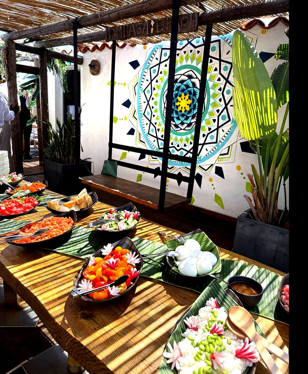 Buffet généreux et univers graphique